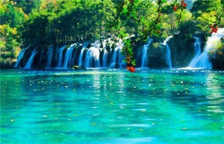 九寨沟天气全攻略：四季气候特点、最佳旅游季节及应对方案，助你轻松规划完美旅程