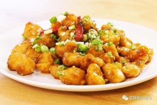 左宗棠鸡：从历史传说到商业传奇，揭秘这道海外中餐招牌菜的完整故事