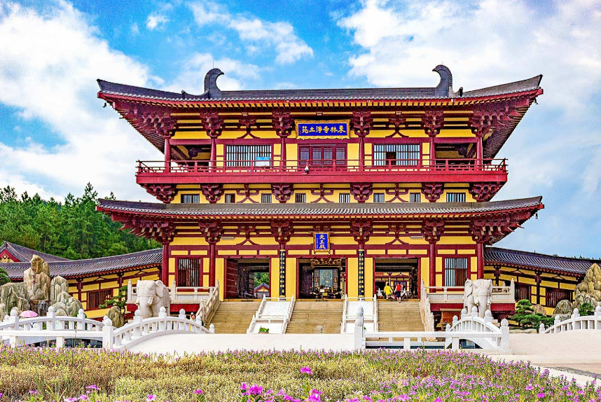 上海东林寺:探索明代古刹的完整游览指南与历史故事,轻松规划您的禅意之旅 上海东林寺:探索明代古刹的完整游览指南与历史故事,轻松规划您的禅意之旅