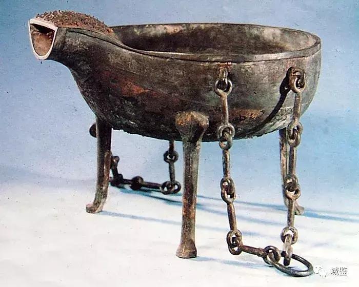 曾侯乙墓考古大揭秘:青铜编钟、精美漆器与古代贵族生活全解析 曾侯乙墓考古大揭秘:青铜编钟、精美漆器与古代贵族生活全解析