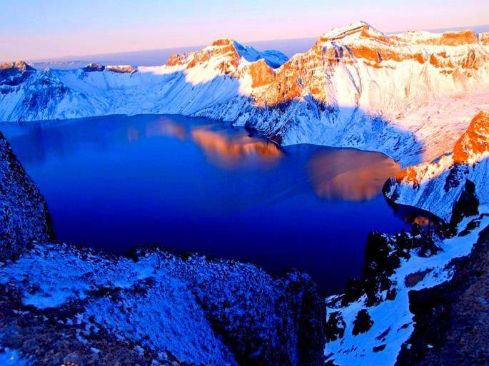 长白山天气预报全攻略：精准预测四季天气，避开恶劣天气，安全畅游绝美景点