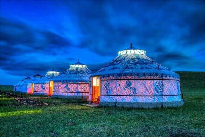 内蒙古呼和浩特旅游攻略:避暑胜地、草原风光、美食体验全解析 内蒙古呼和浩特旅游攻略:避暑胜地、草原风光、美食体验全解析