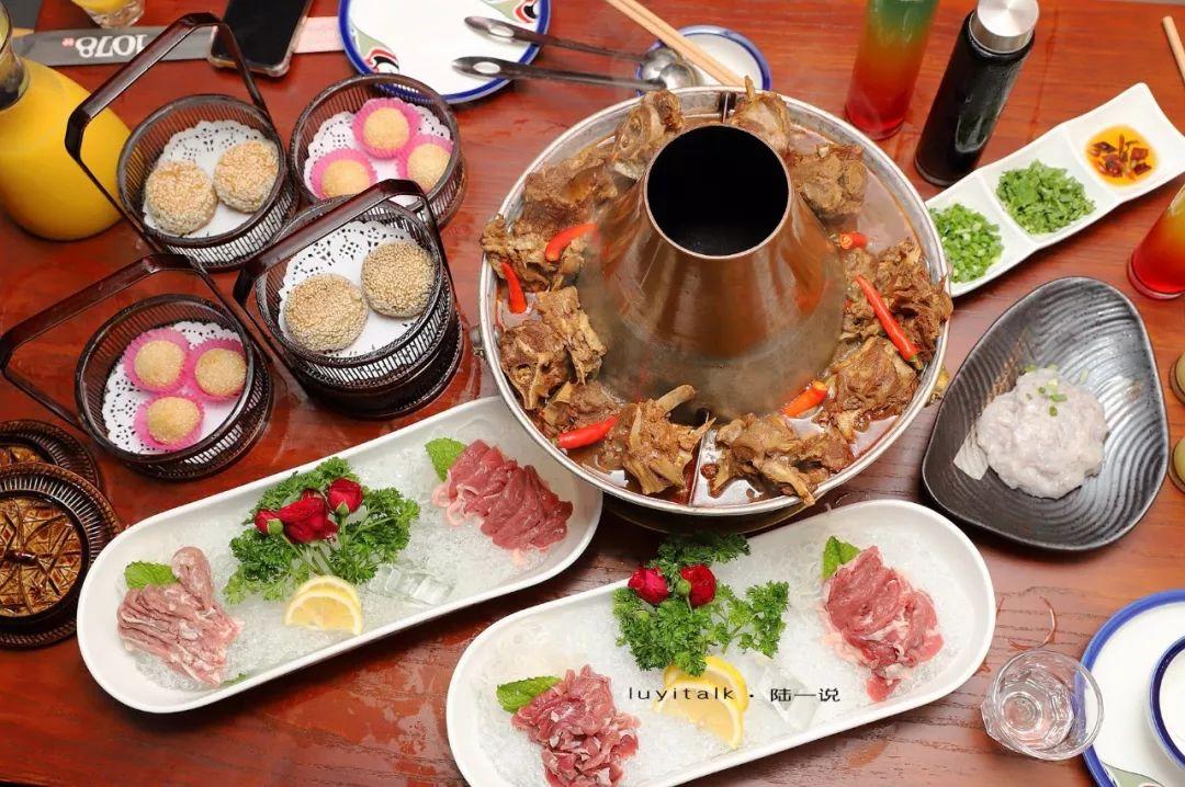 北京夏天旅游攻略:避开酷暑的清凉出行指南与避暑圣地推荐 北京夏天旅游攻略:避开酷暑的清凉出行指南与避暑圣地推荐