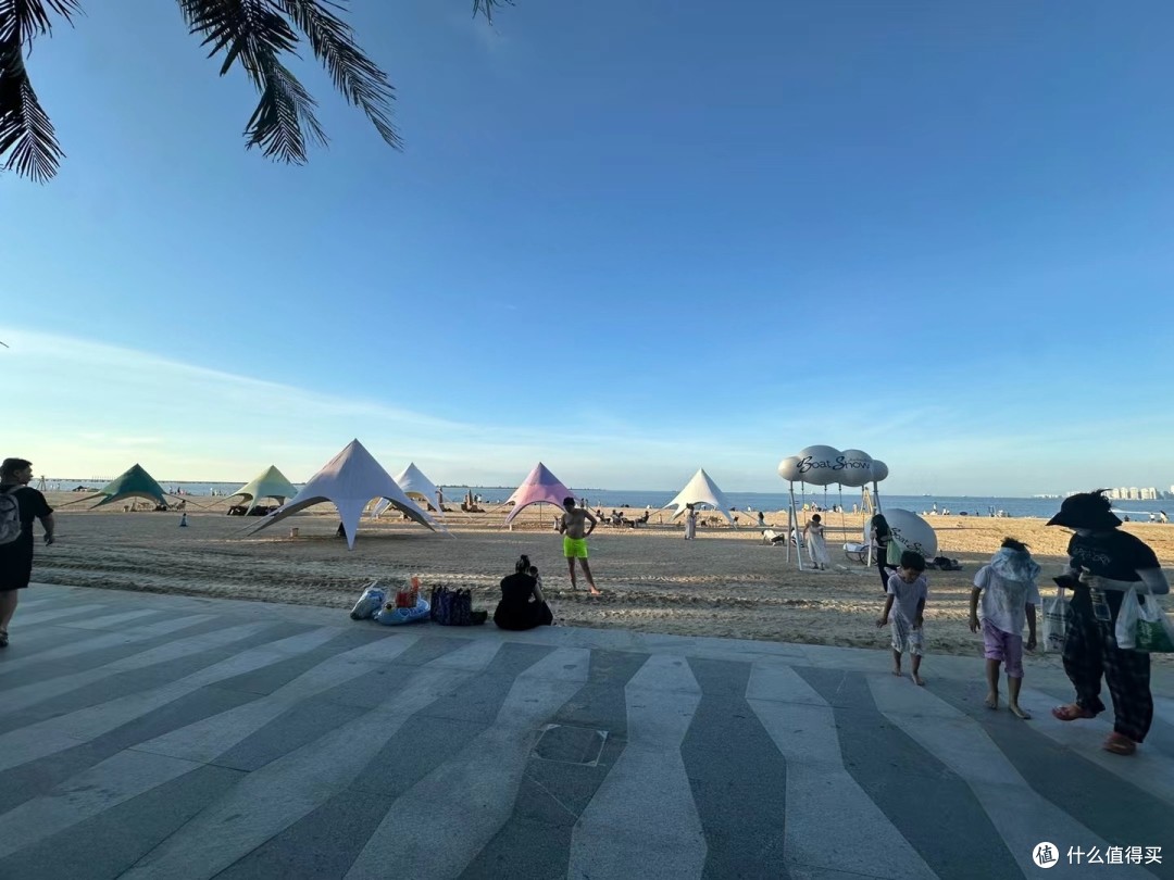 假日海滩旅游攻略:轻松规划完美假期,避开拥挤享受快乐时光 假日海滩旅游攻略:轻松规划完美假期,避开拥挤享受快乐时光